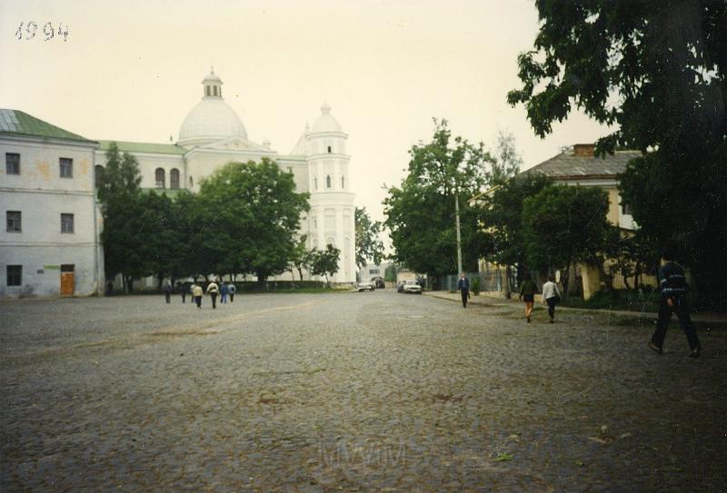 KKE 3428.jpg - Katedra Piotra i Pawła w Łucku, Łuck, 1994 r.